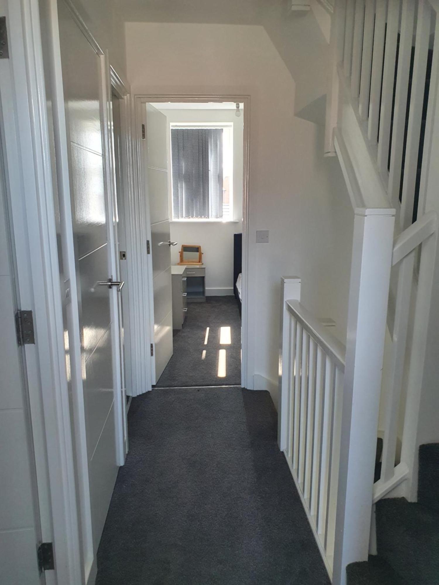Beautiful New Family Home Лідс Екстер'єр фото